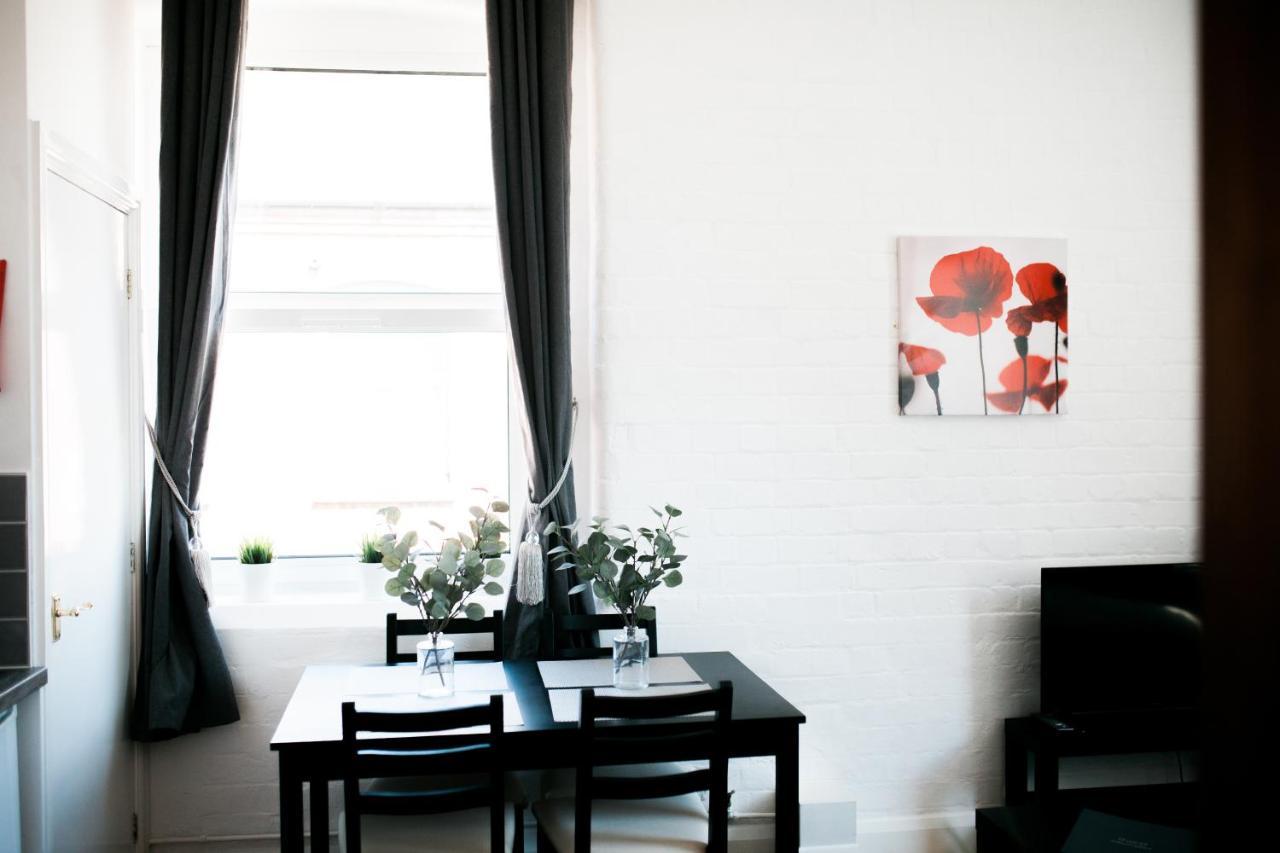 The Holt Apartment Leicester Exterior photo